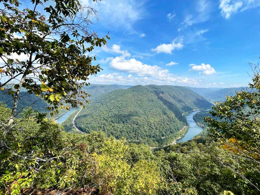 A giant bend in the river along the Grandview Rim trail.