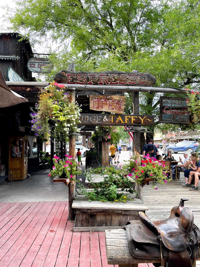 The exterior of Steri's Sweet Shoppe in Winthrop.