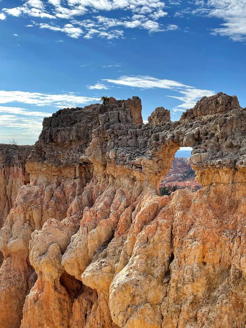 A window in a rock face on the Fairyland Loop Trail.
