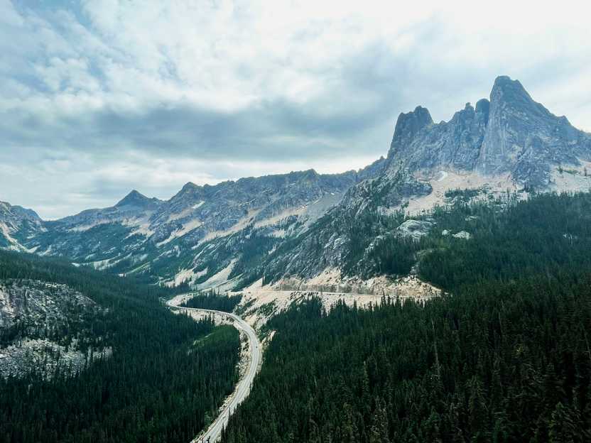 A sharp turn in the road at Washington Pass