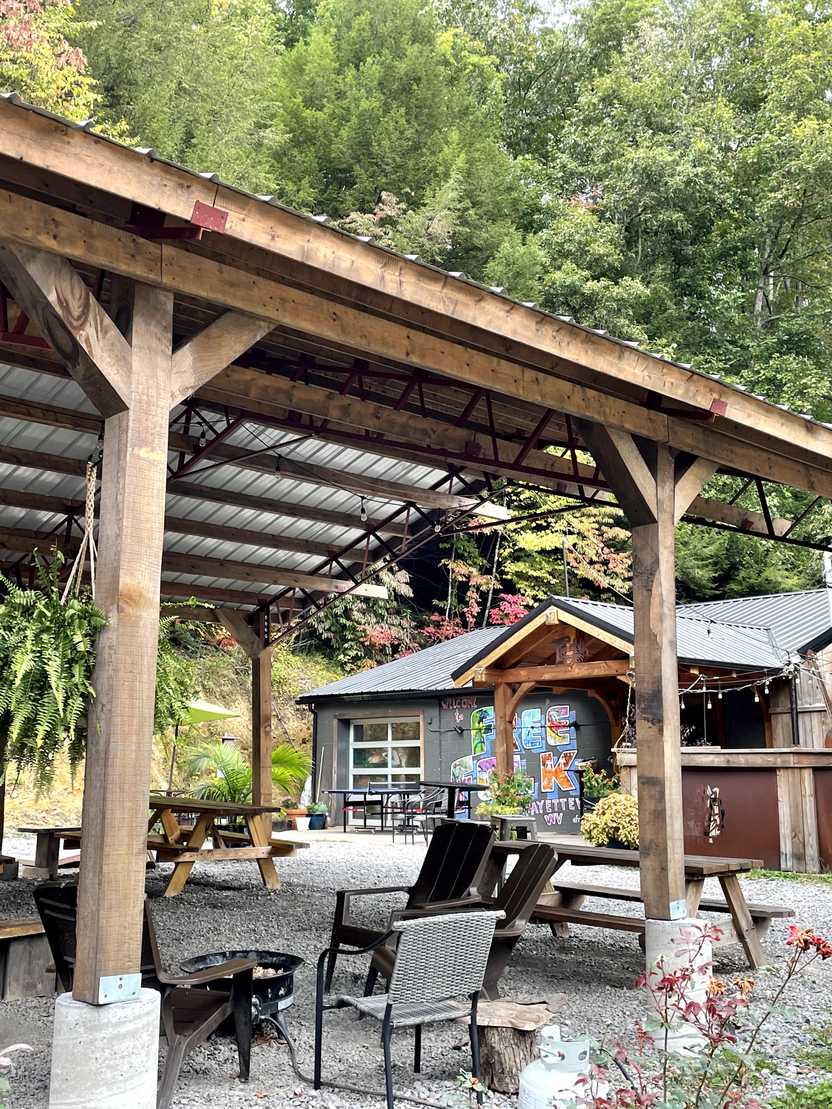 The outdoor patio at Freefolk Brewery.