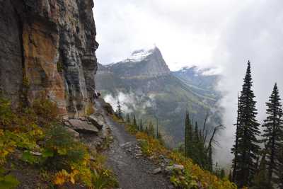 The Ultimate Guide to Exploring Glacier National Park in September: 3 Day Itinerary Plus Tips for Visiting
